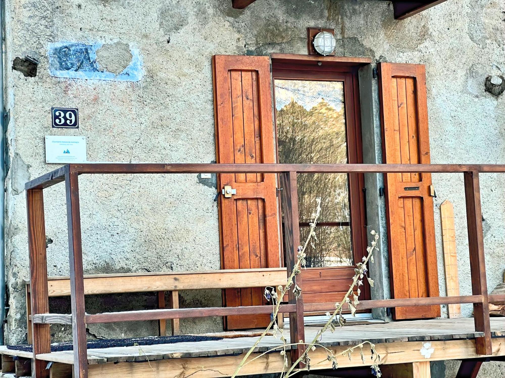 Charmante Maison De Montagne Briancon  Exterior photo